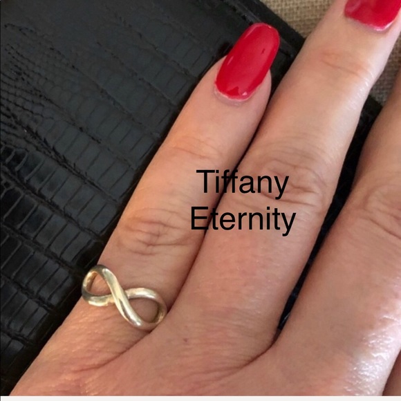 TIFFANY INFINITY RING - Picture 9 of 10